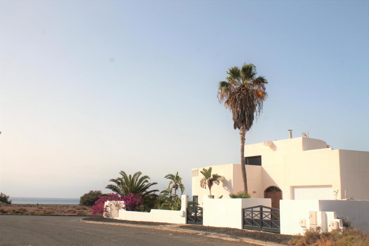 Villa Paradise Beach Хинихинамар Экстерьер фото